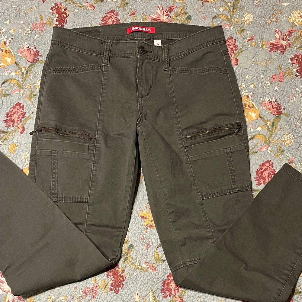 Unionbay Juniors Dark Green Utility Pants